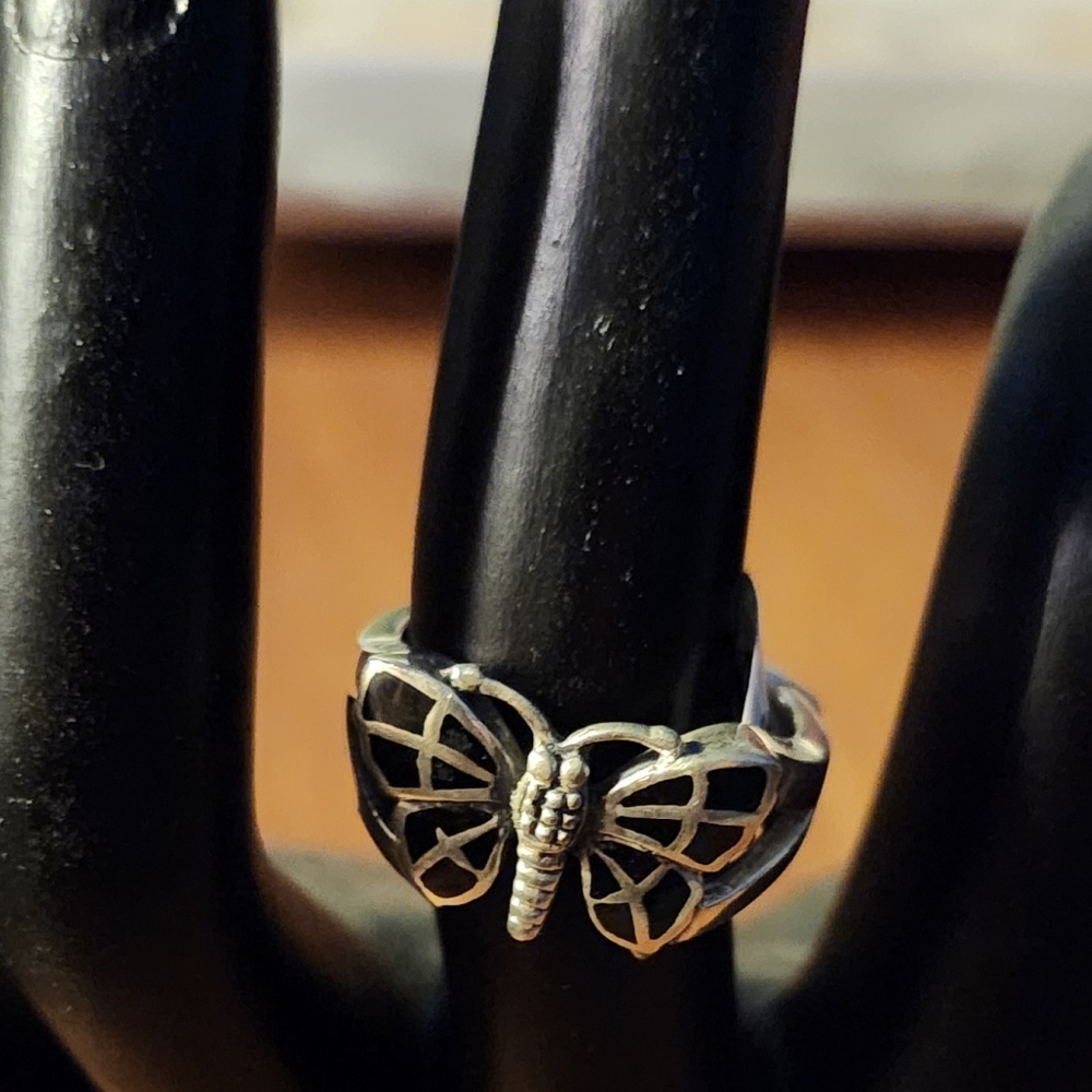 Elegant Sterling Silver and Enamel Butterfly Ring